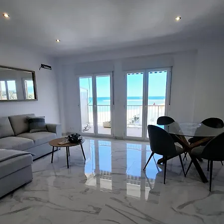 1ª Linea De Playa, Denia, Les Deveses Apartamento *