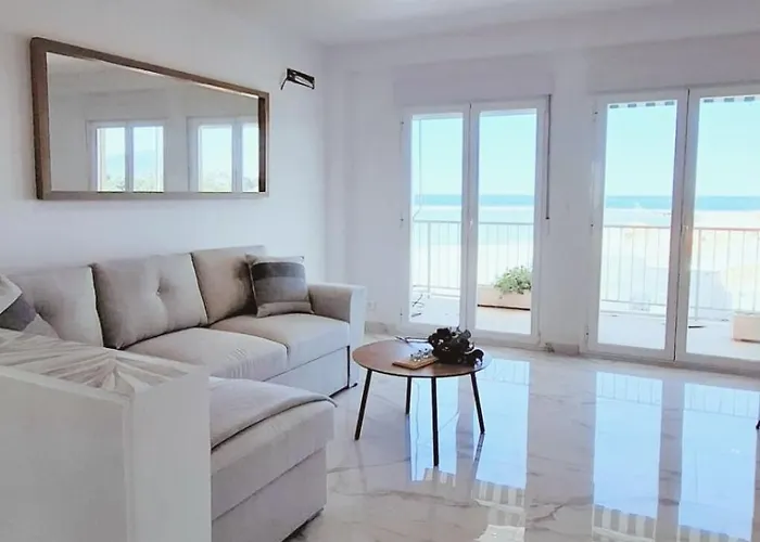 Apartamento 1ª Linea De Playa, Denia, Les Deveses Dénia