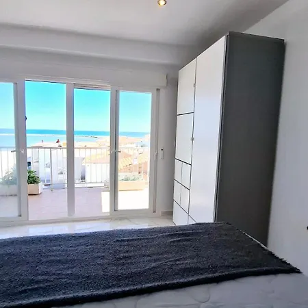 Apartment 1ª Linea De Playa, Denia, Les Deveses *